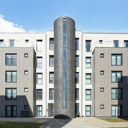 One And Two Bed Apartments Slough Near Heathrow Colnbrook Exterior photo
