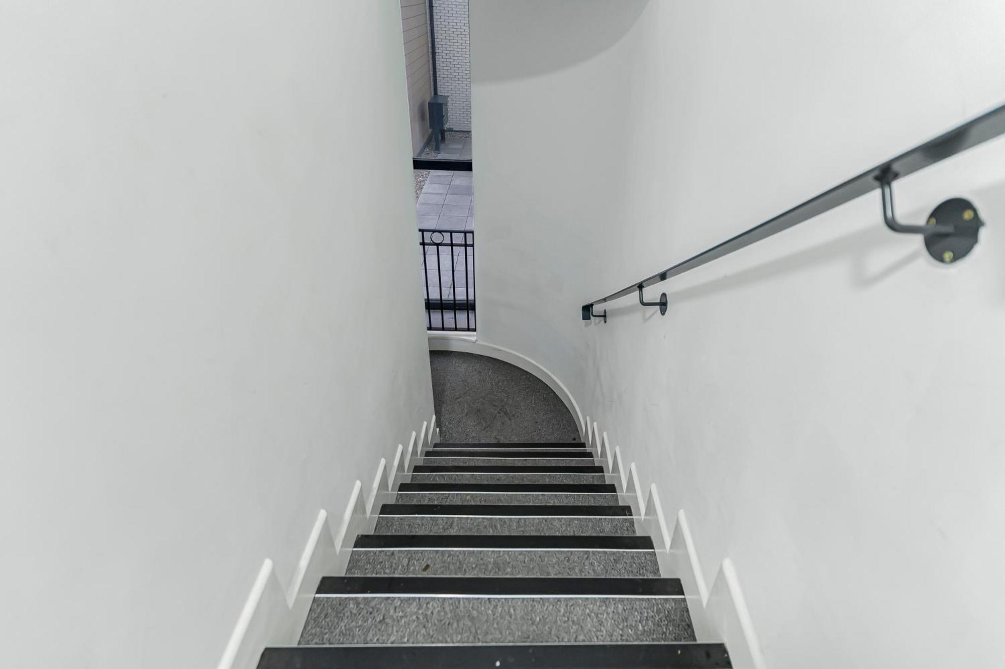 Apartment One And Two Bed Slough Near Heathrow *