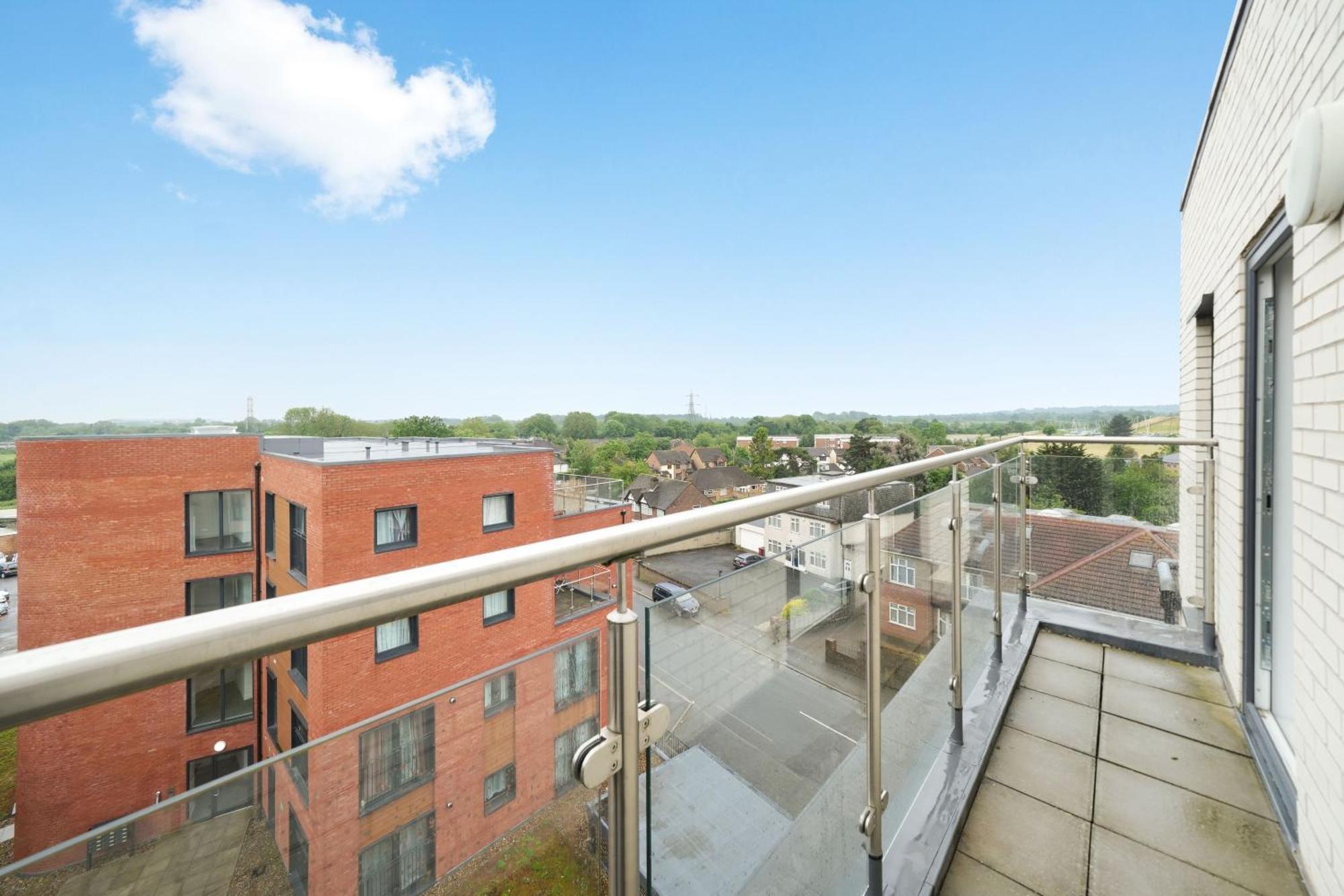 One And Two Bed Slough Near Heathrow Appartamento