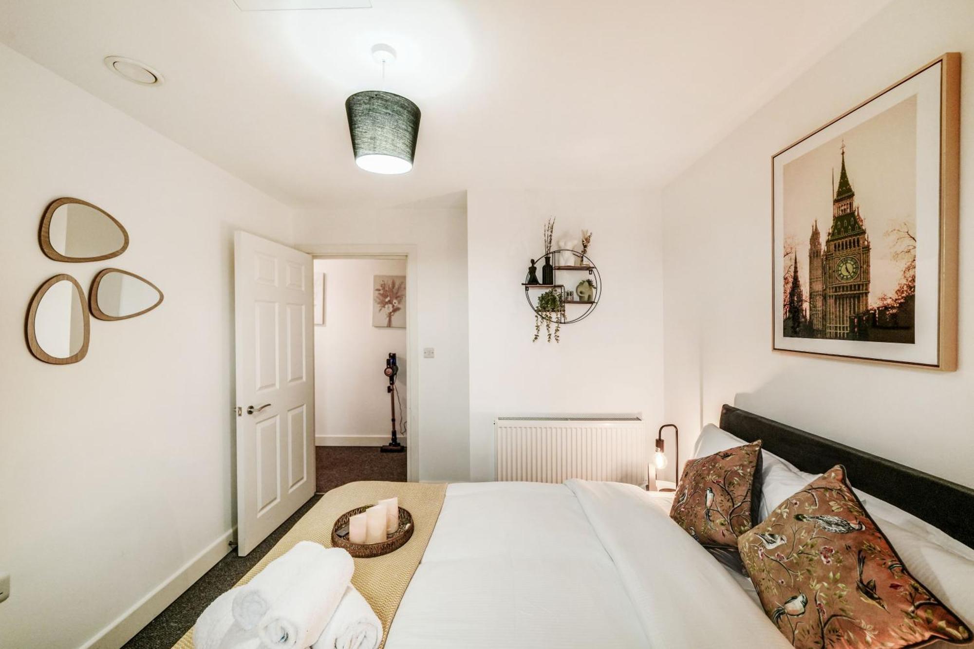One And Two Bed Slough Near Heathrow Appartamento
